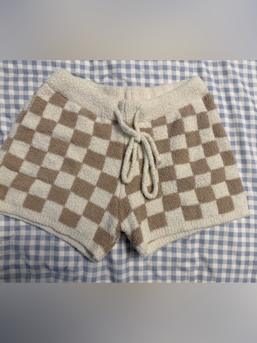 Comfyluxe Cream and Tan Checkerboard Cozy Shorts